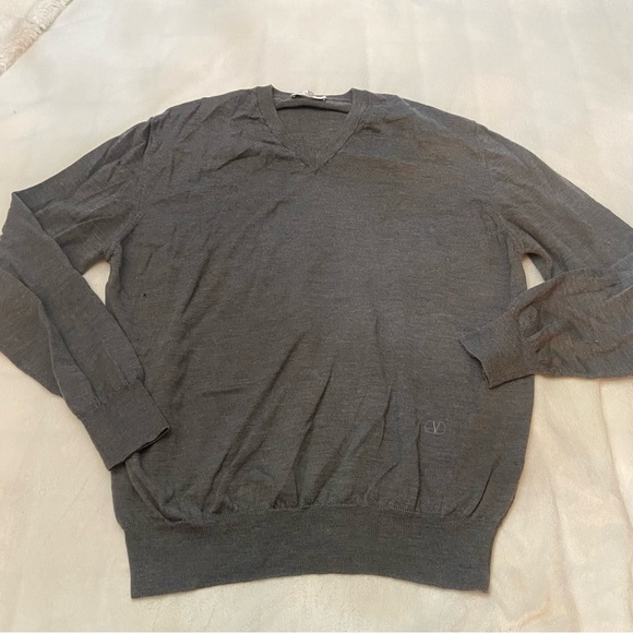 Valentino Maglia Gray Wool V-neck Sweater *flaw* Size Large 2983 - Picture 4 of 16